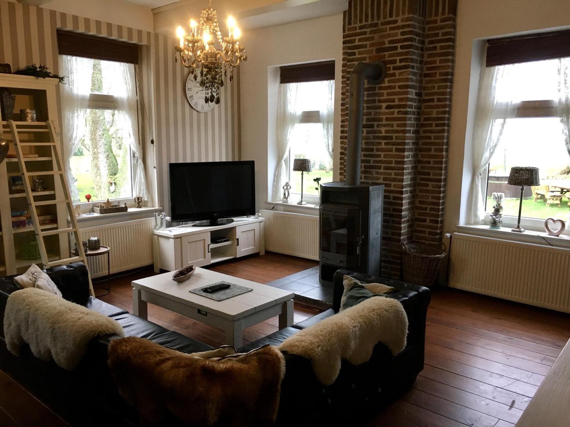 Вилла Steinhaus Hof Bunde  Экстерьер фото